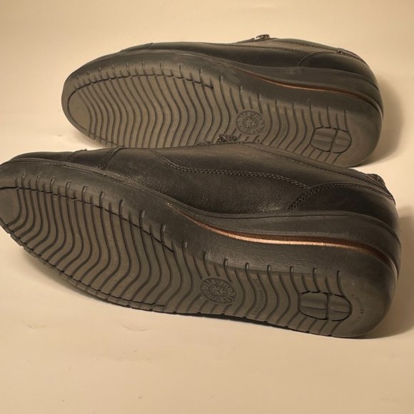 Mobils(branch of Mefisto) Comfortable Black Leather Lace-up Wedges with Zipper - Picture 10 of 16